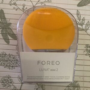 NIB Foreo Luna Mini 2 Facial Cleansing Device - Sunflower